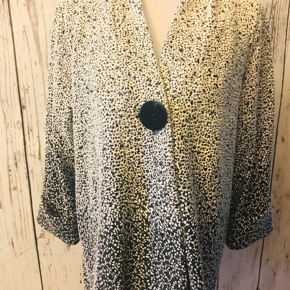 Ali Miles Jacket Size L Black White Textured Knit